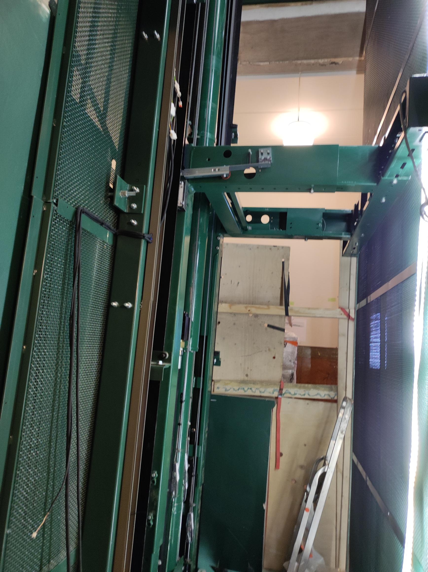 pose ascenseur hydraulique