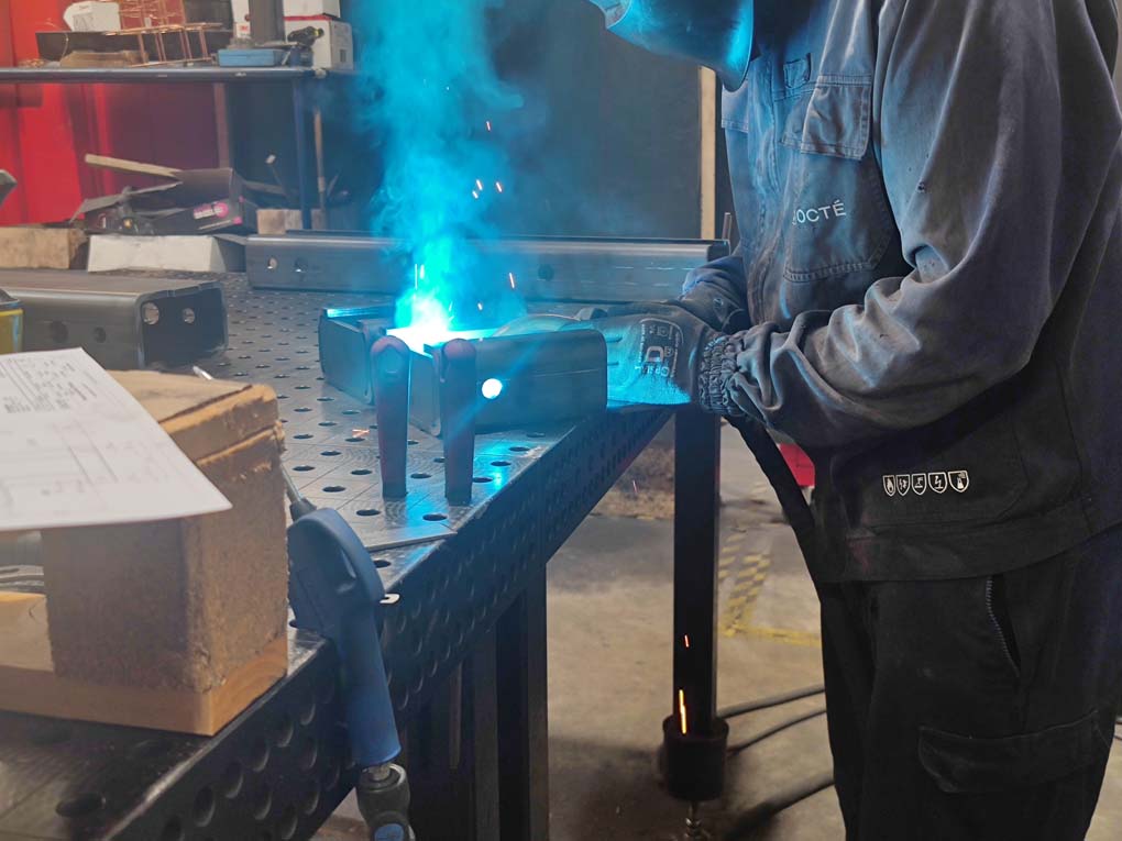 soudage pieces acier octe industry atelier